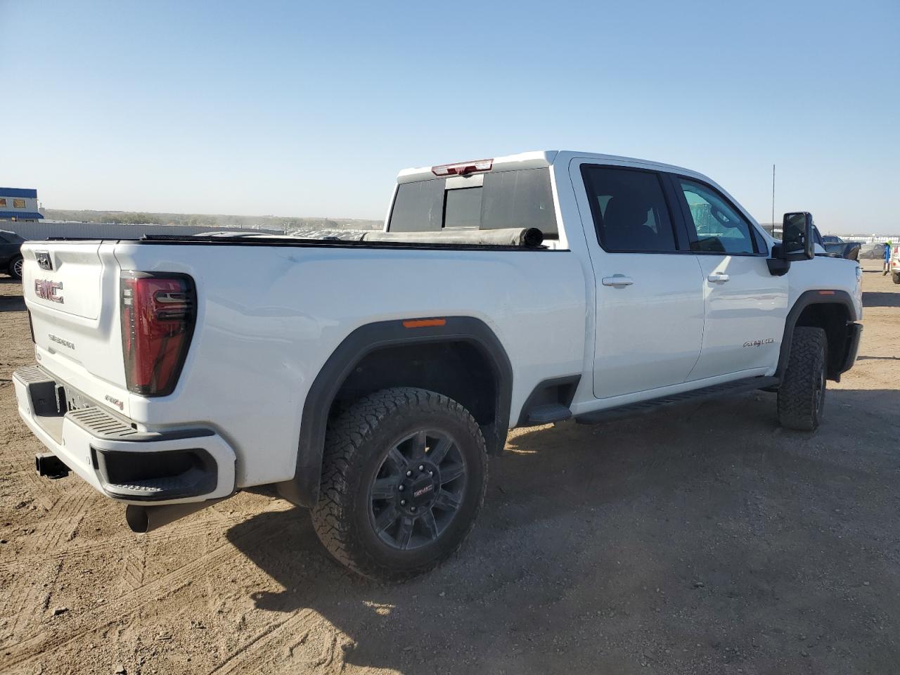 2024 GMC SIERRA K2500 AT4 VIN:1GT49PEY0RF421807