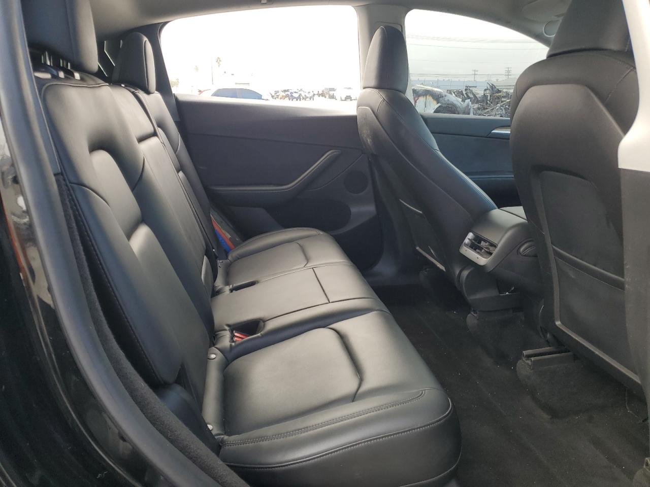 2023 TESLA MODEL Y  VIN:7SAYGDEE0PA026426