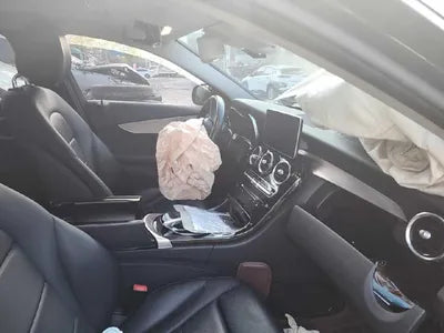 2016 Mercedes-Benz C 200 VIN: