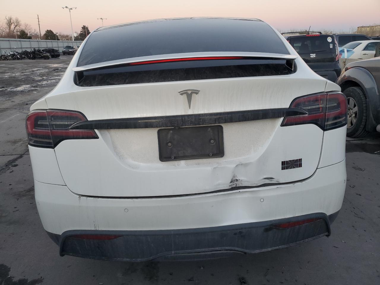2022 TESLA MODEL X  VIN:7SAXCBE67NF356567