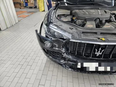 2017 Maserati Levante VIN: