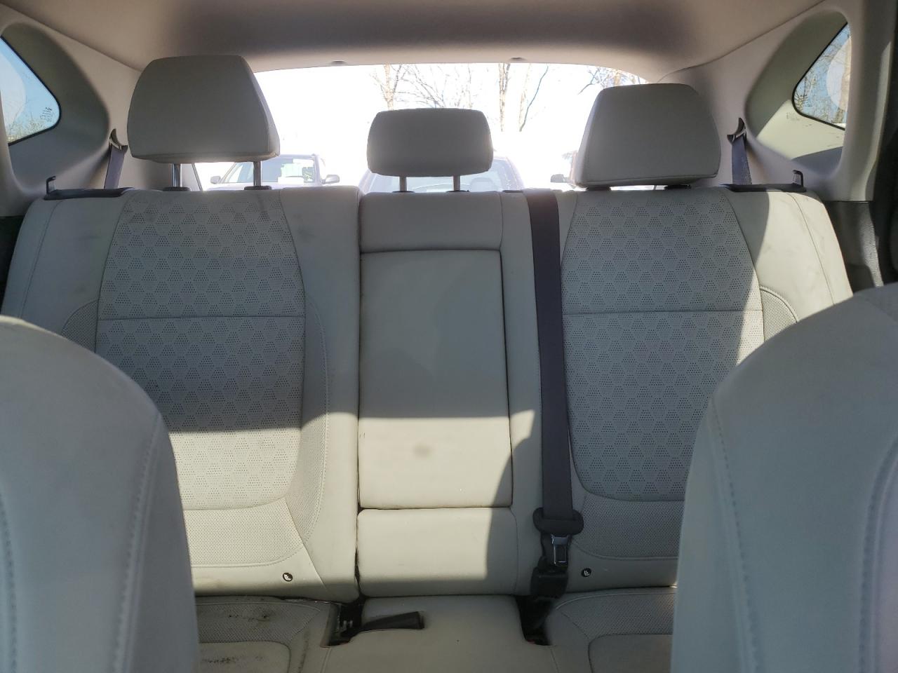 2022 KIA SELTOS EX VIN:KNDERCAA3N7247015