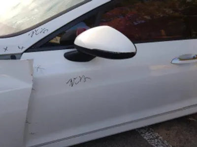 2021 Kia K5 KNAG141ABMA141925 VIN:KNAG141ABMA141925