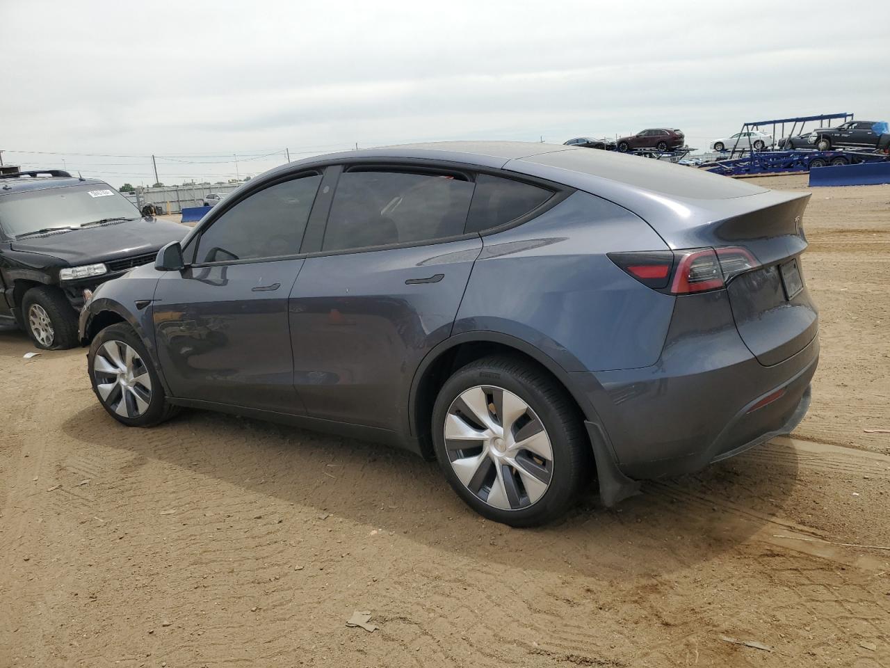 2023 TESLA MODEL Y  VIN:7SAYGDEE2PA186775