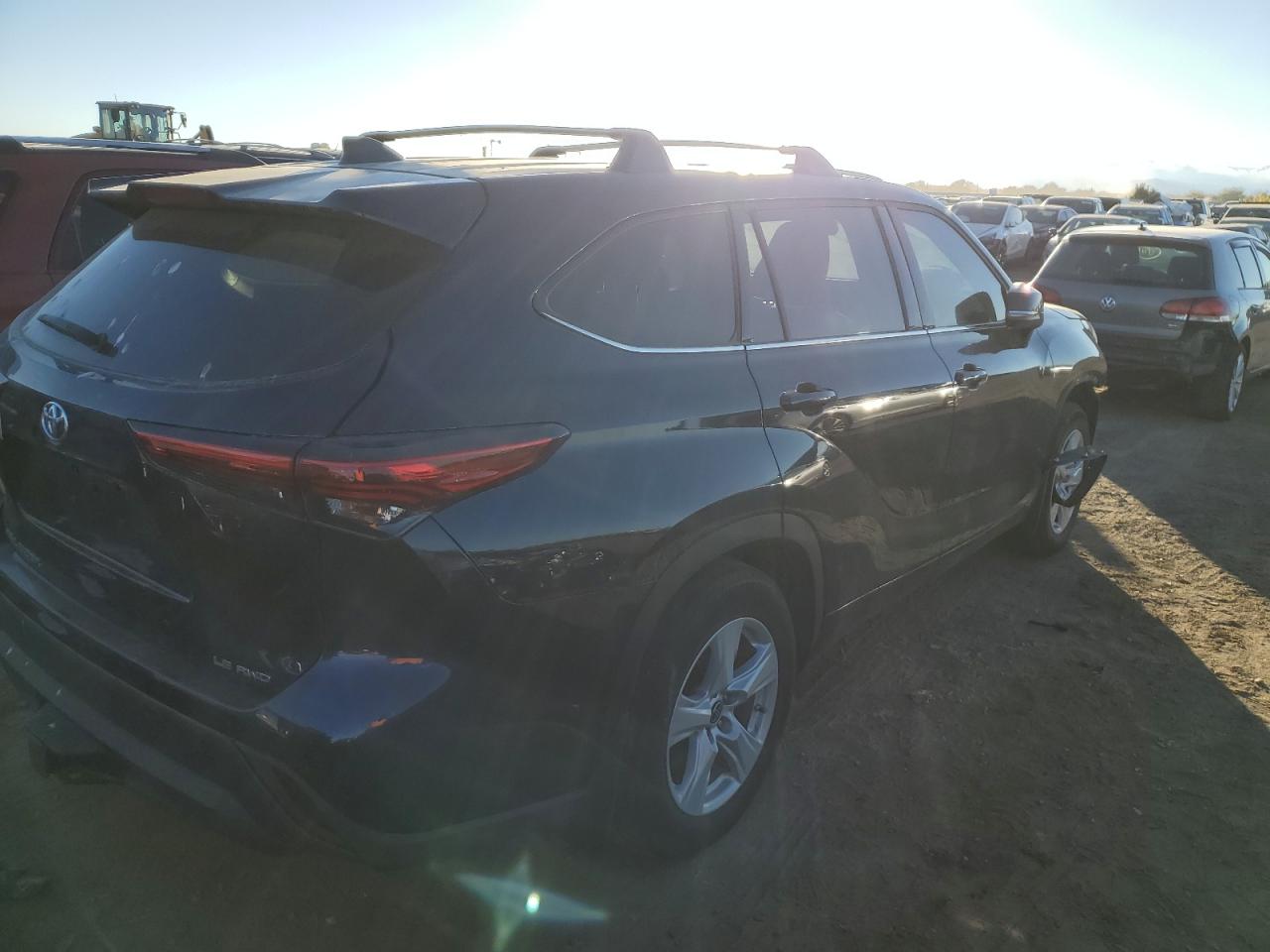 2022 TOYOTA HIGHLANDER L VIN:5TDBZRBHXNS200345