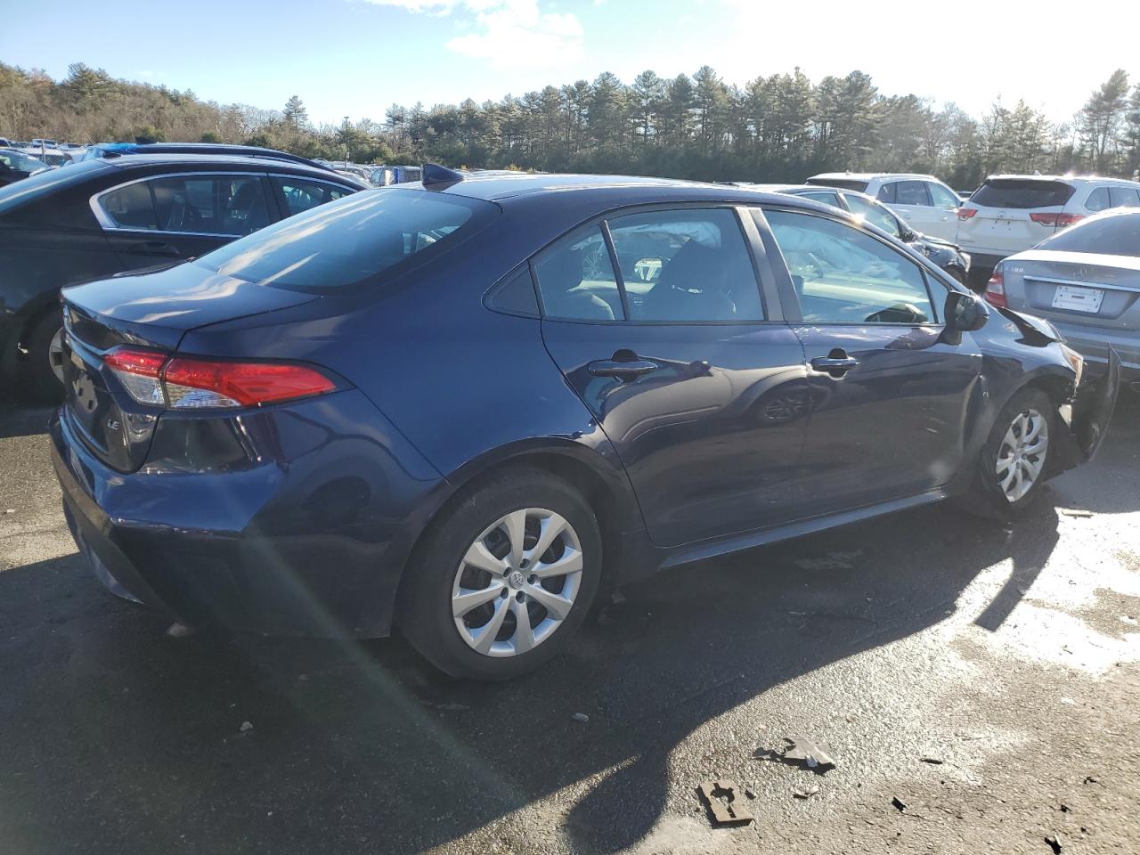2022 TOYOTA COROLLA LE VIN:5YFEPMAE7NP383743