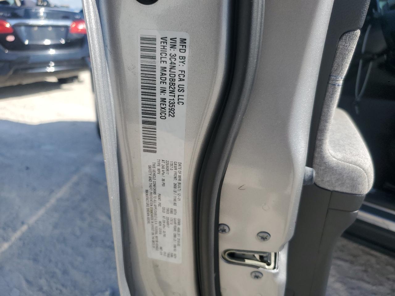 2022 JEEP COMPASS LATITUDE VIN:3C4NJDBB2NT135922