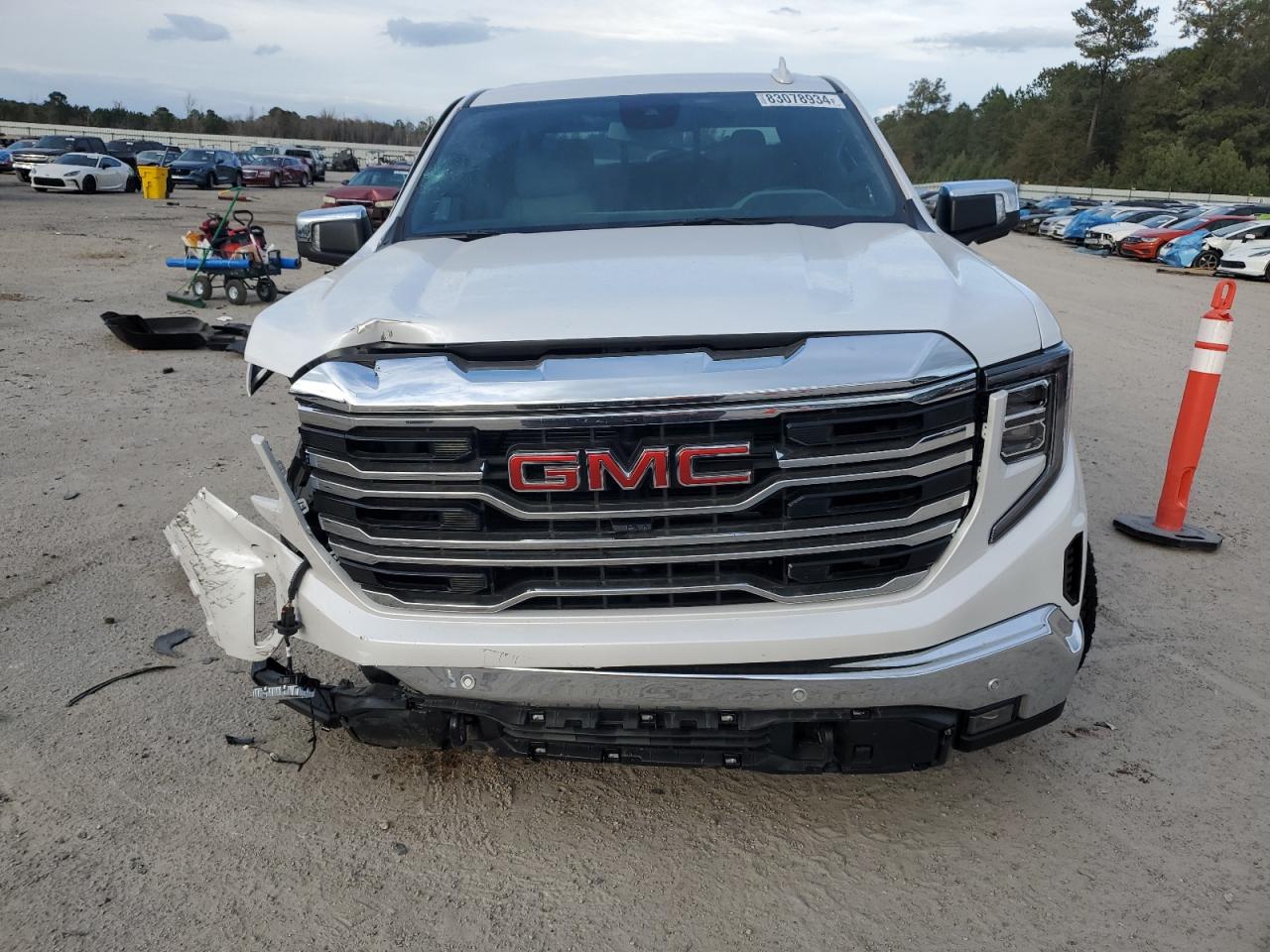 2024 GMC SIERRA K1500 SLT VIN:3GTUUDE88RG439967