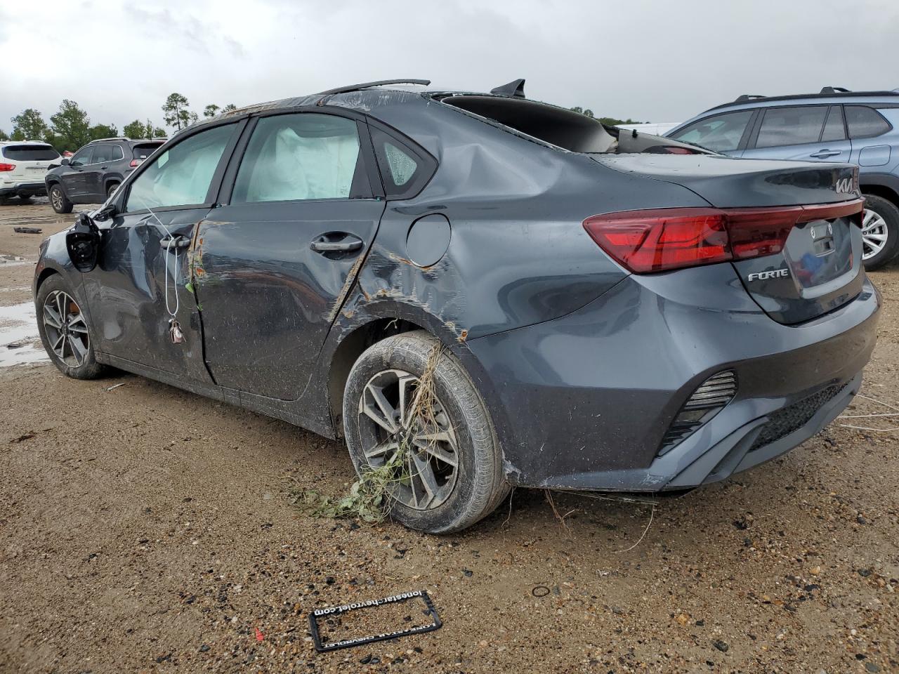 2023 KIA FORTE LX VIN:3KPF24AD1PE644671