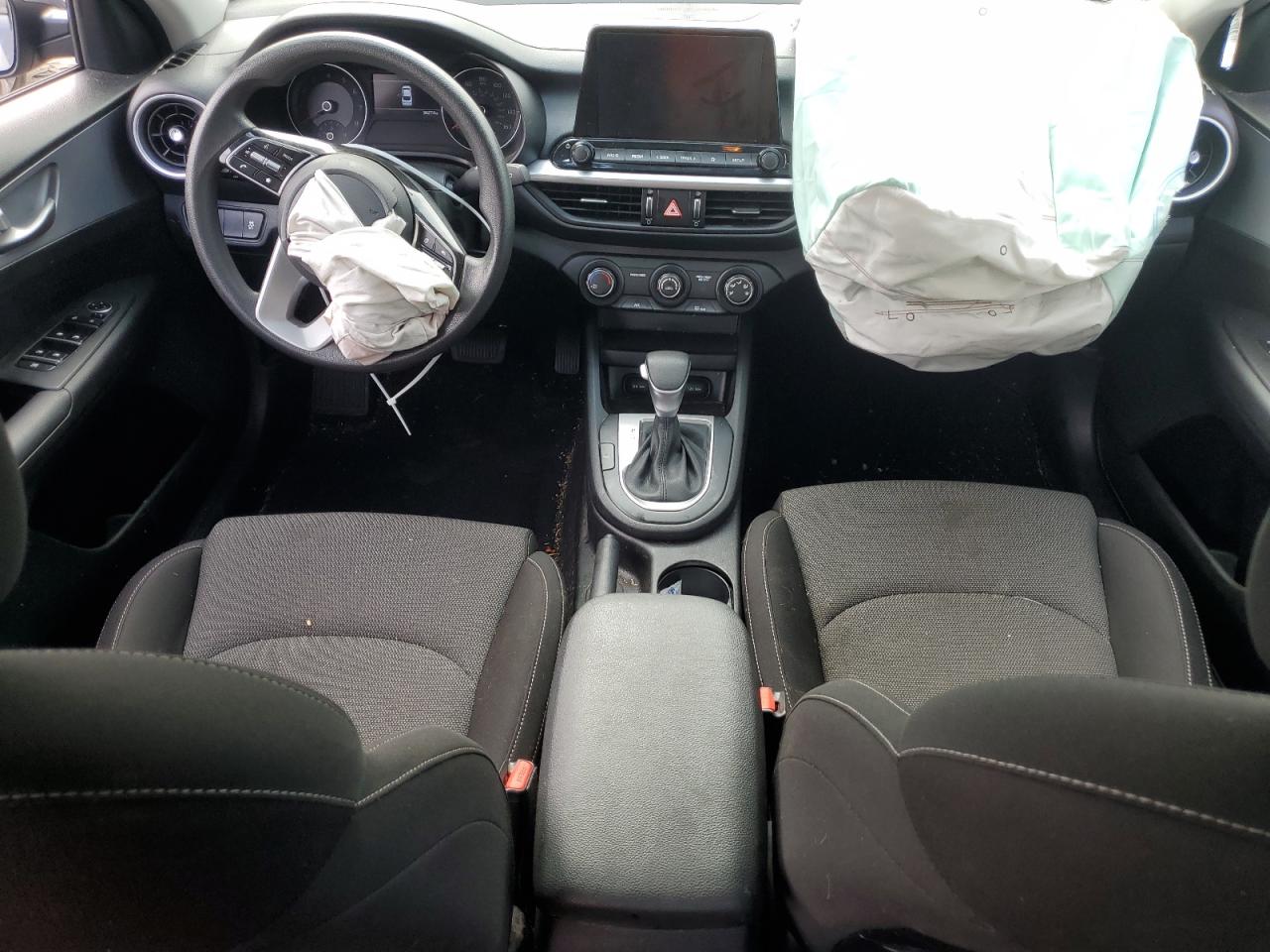 2023 KIA FORTE LX VIN:3KPF24AD8PE550349