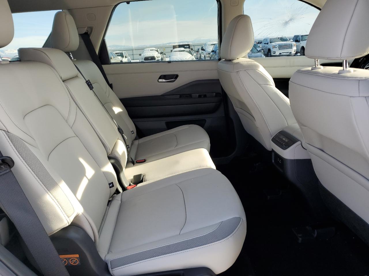 2024 NISSAN PATHFINDER SL VIN:5N1DR3CC3RC290403