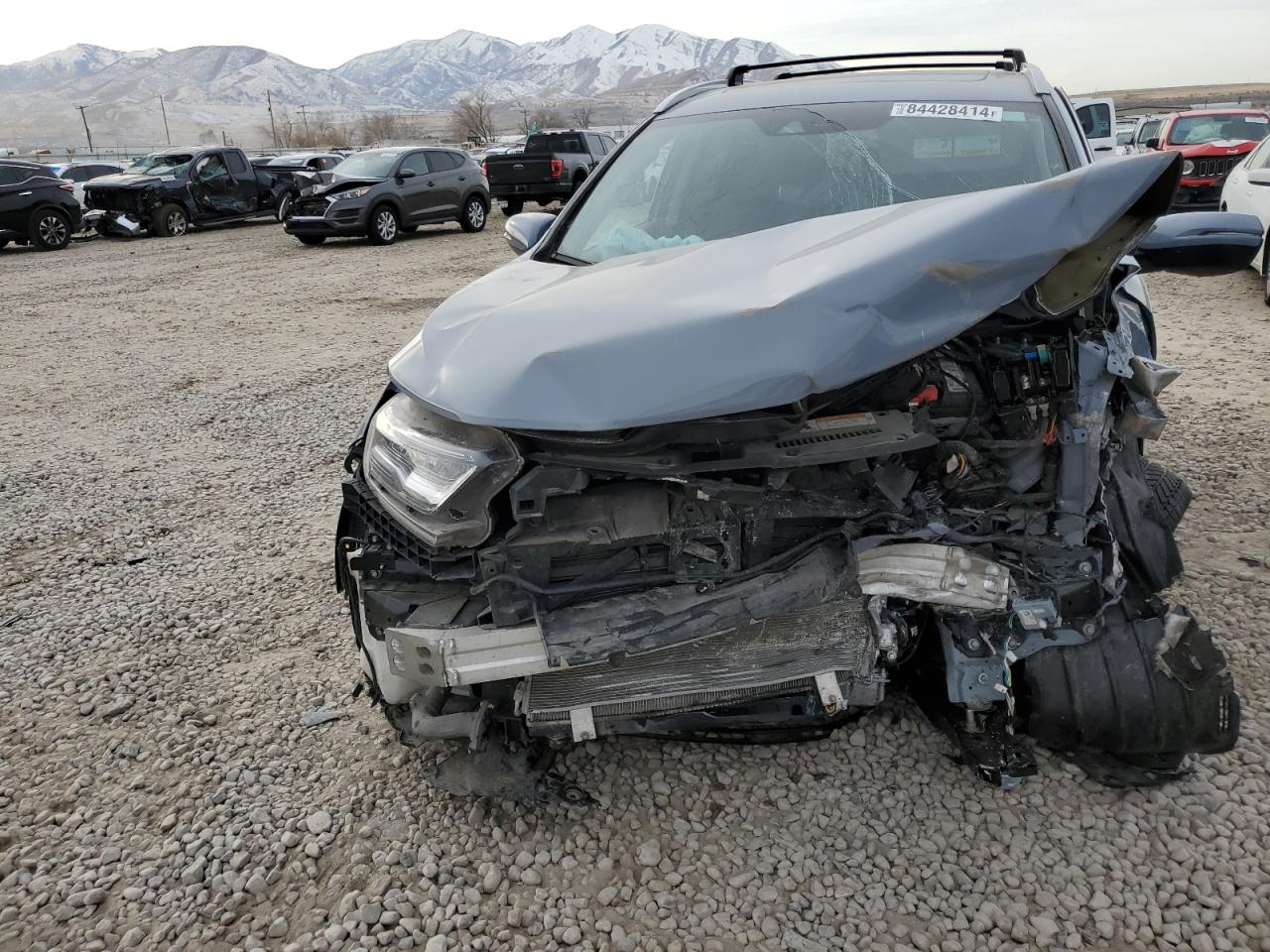 2022 HONDA CR-V TOURING VIN:2HKRW2H98NH666490