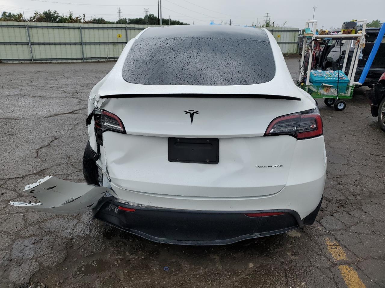 2022 TESLA MODEL Y  VIN:7SAYGDEE7NF315674