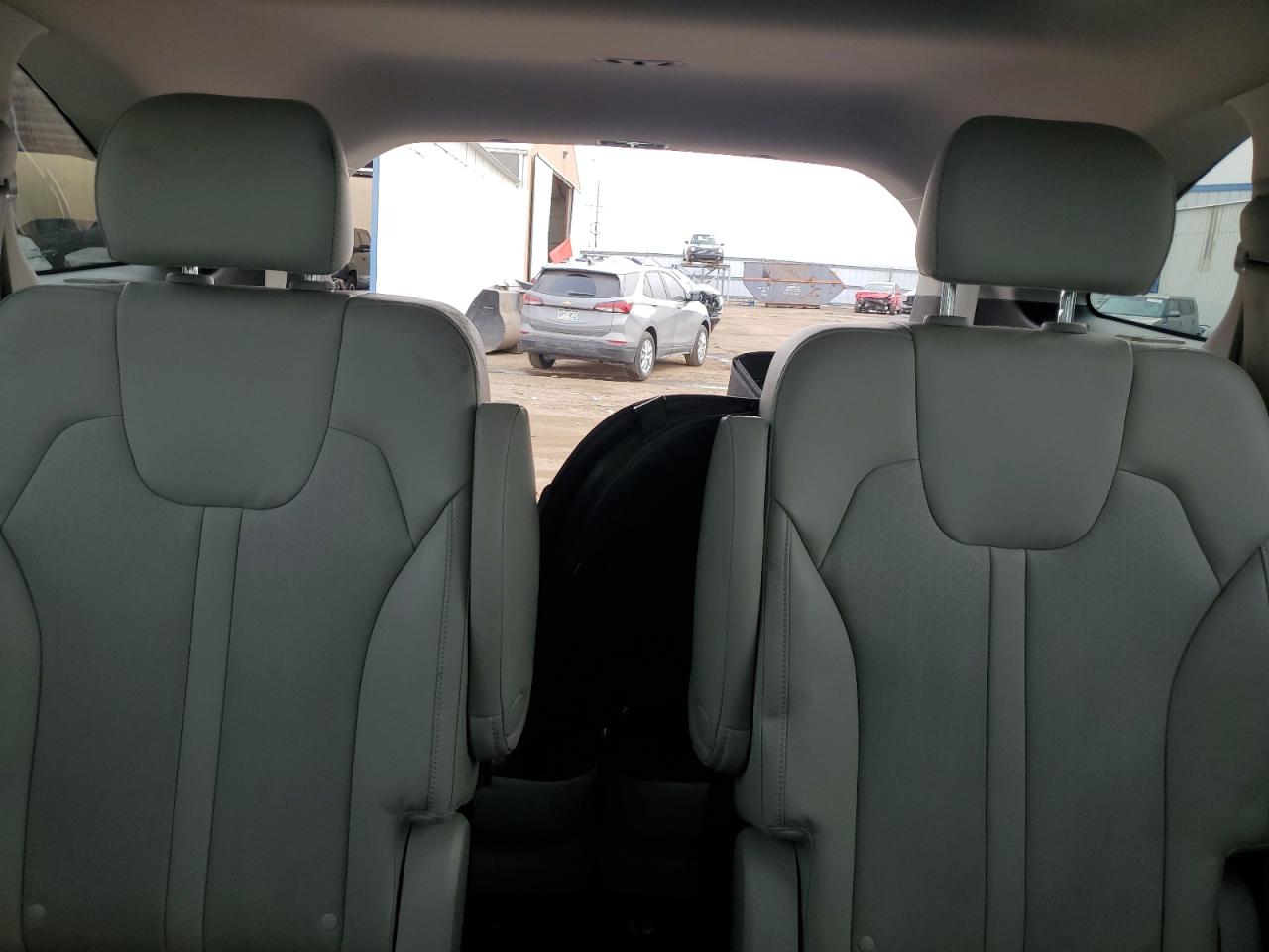 2022 KIA SORENTO EX VIN:5XYRHDLF5NG136228