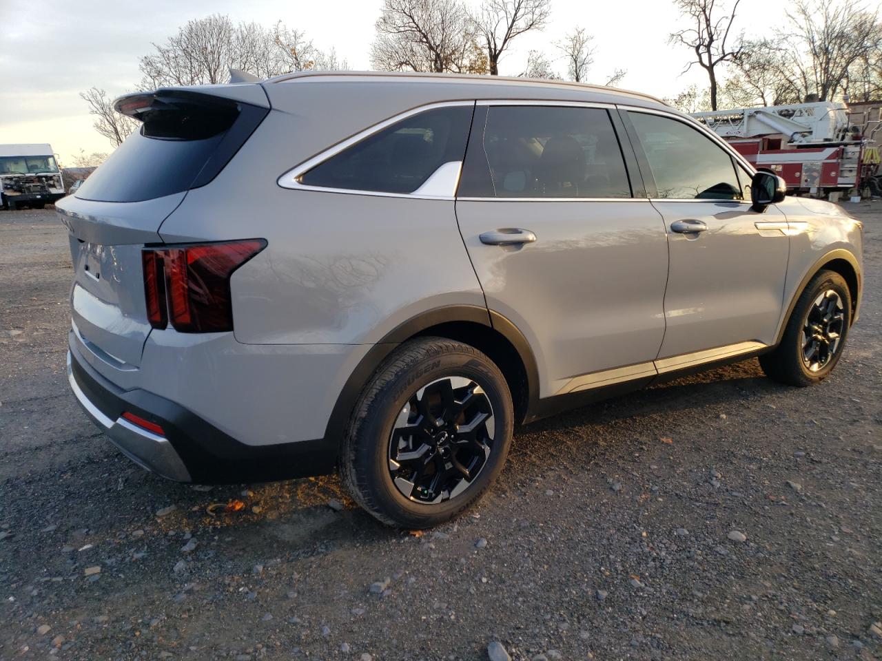 2024 KIA SORENTO S VIN:5XYRL4JC1RG299665