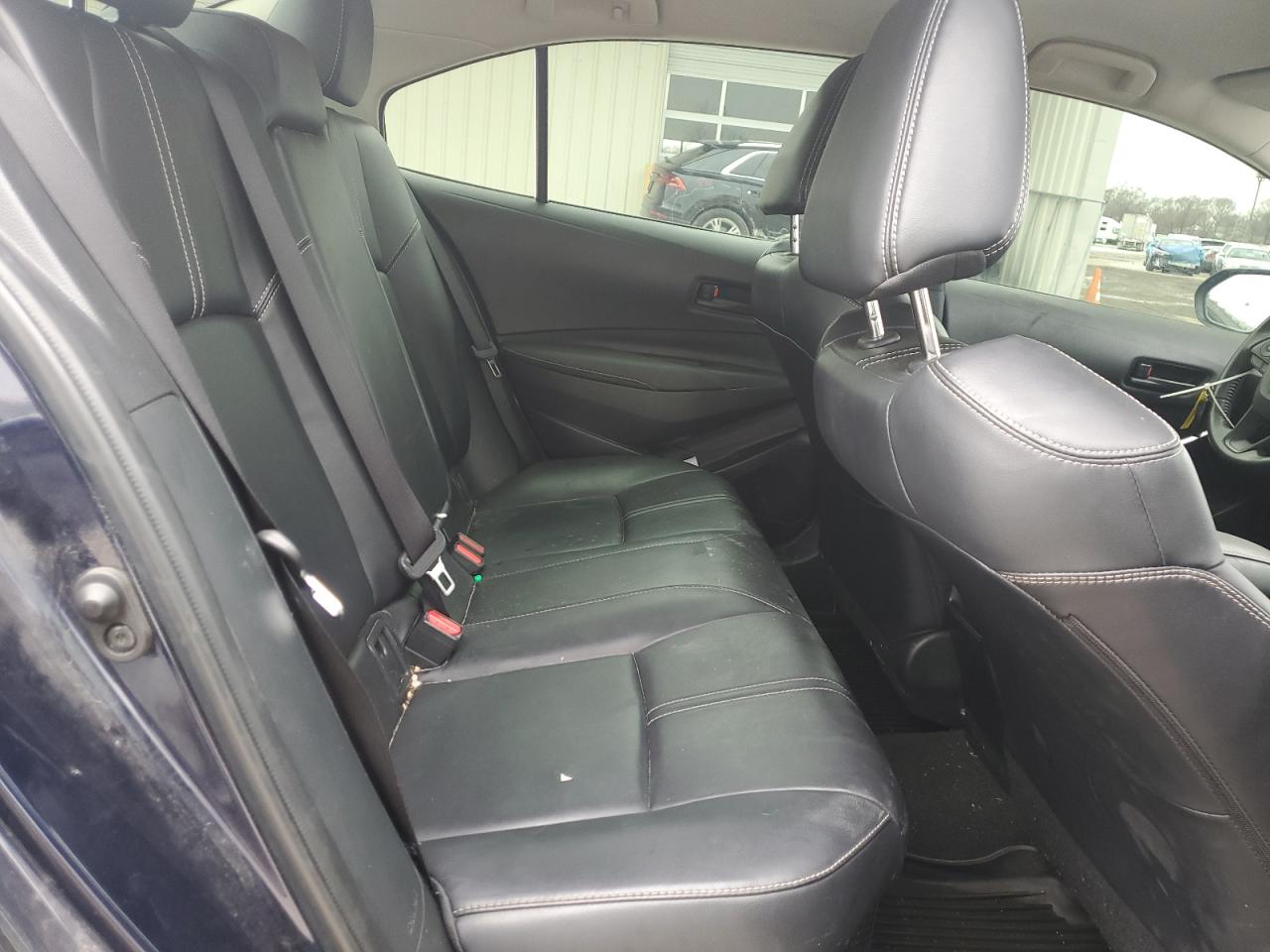 2022 TOYOTA COROLLA LE VIN:JTDEAMDE2NJ055163