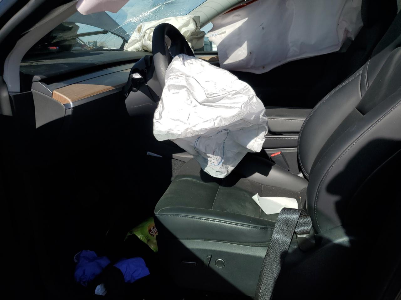 2023 TESLA MODEL Y  VIN:7SAYGDEE3PA211165