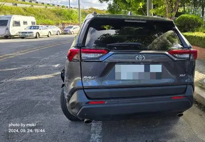 2019 Toyota RAV4 VIN: