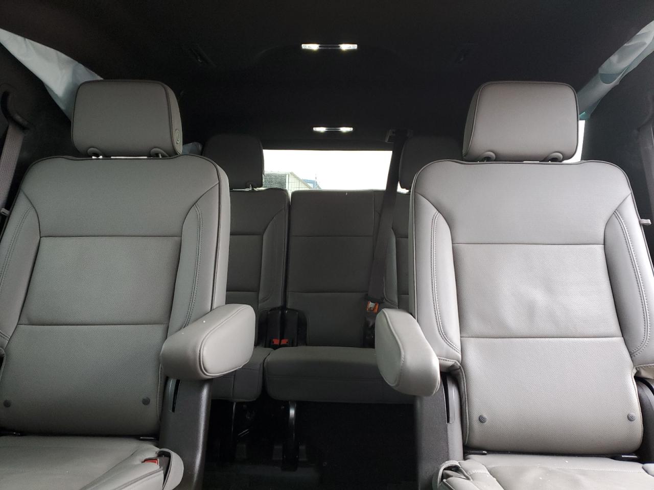 2024 GMC YUKON SLT VIN:1GKS2BKT4RR325124