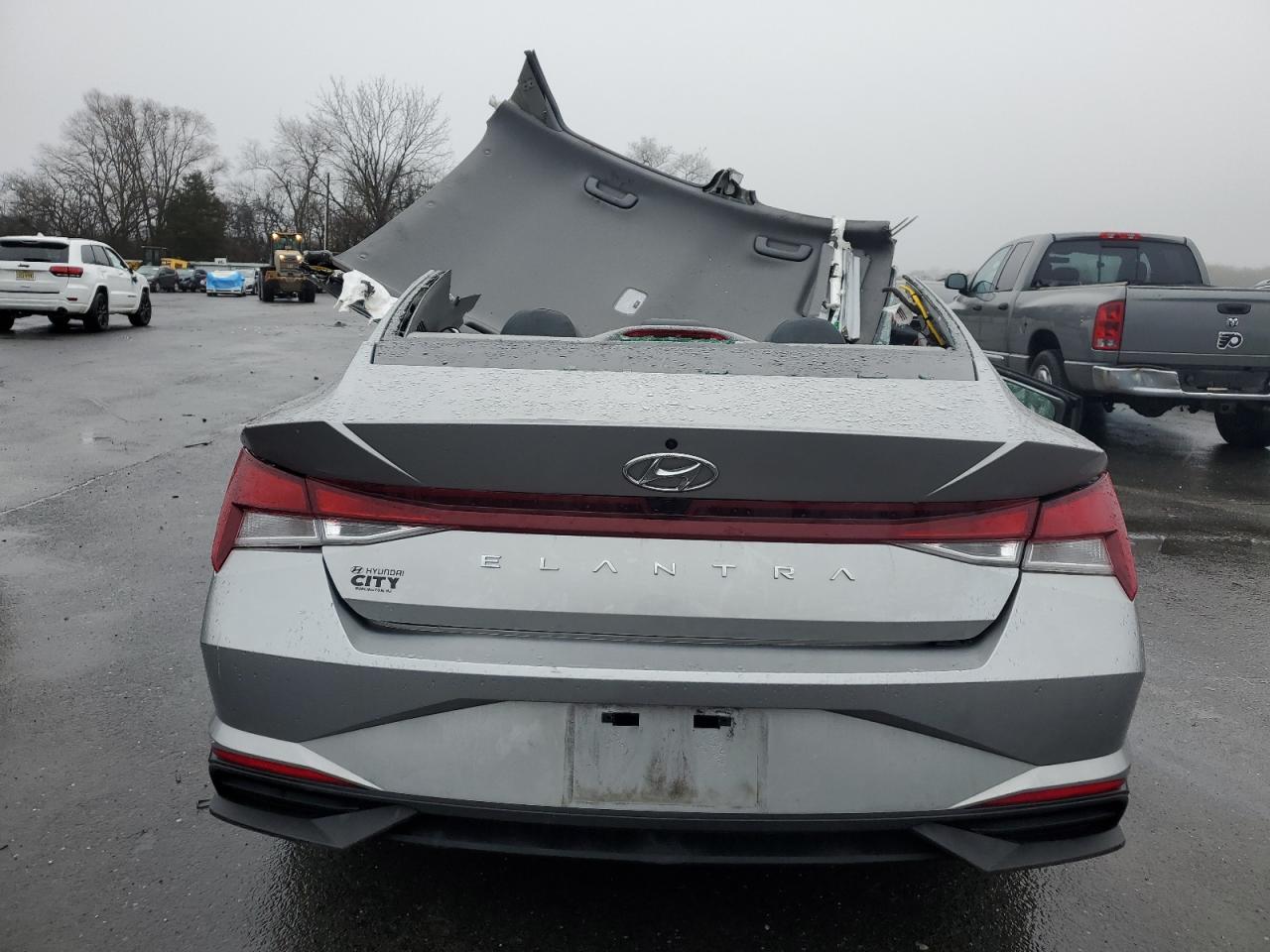 2022 HYUNDAI ELANTRA SEL VIN:5NPLS4AG2NH083497