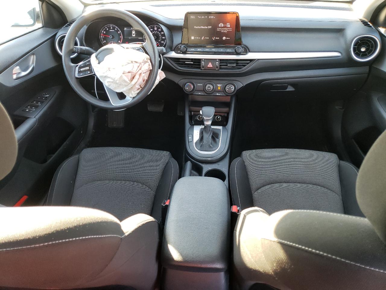 2023 KIA FORTE LX VIN:3KPF24AD5PE578027