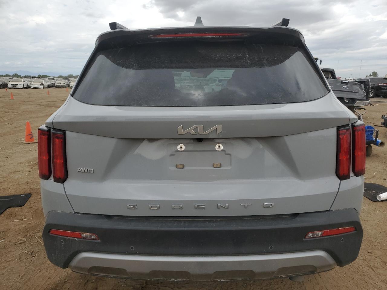 2022 KIA SORENTO SX VIN:5XYRKDLF9NG160386