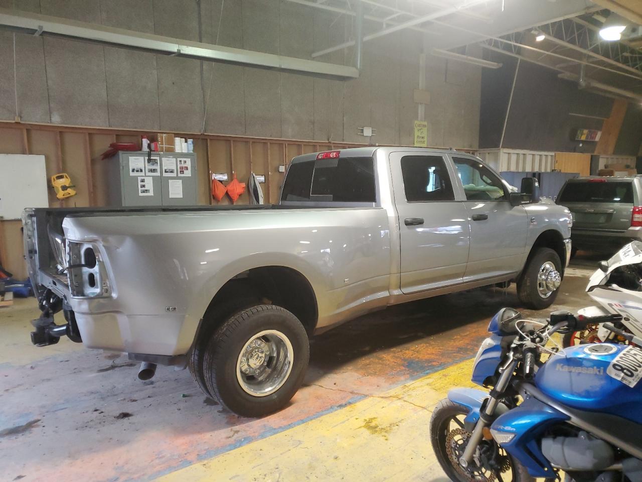 2024 RAM 3500 TRADESMAN VIN:3C63RRGL9RG242843