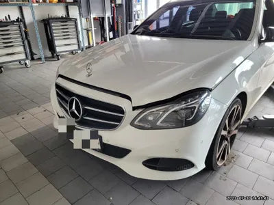 2016 Mercedes-Benz E 220 WDDHF0AB5GB304950 VIN:WDDHF0AB5GB304950