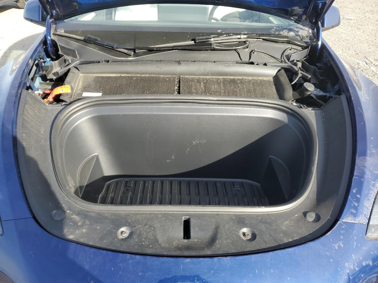 2024 TESLA MODEL Y  VIN:7SAYGDEE2RA217445