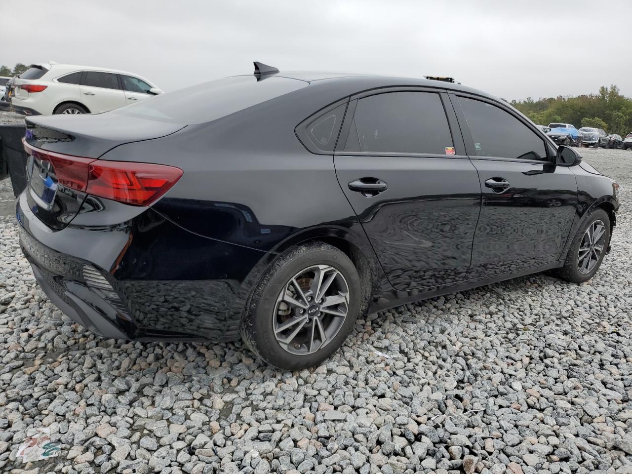 2022 KIA FORTE FE VIN:3KPF24AD1NE438473