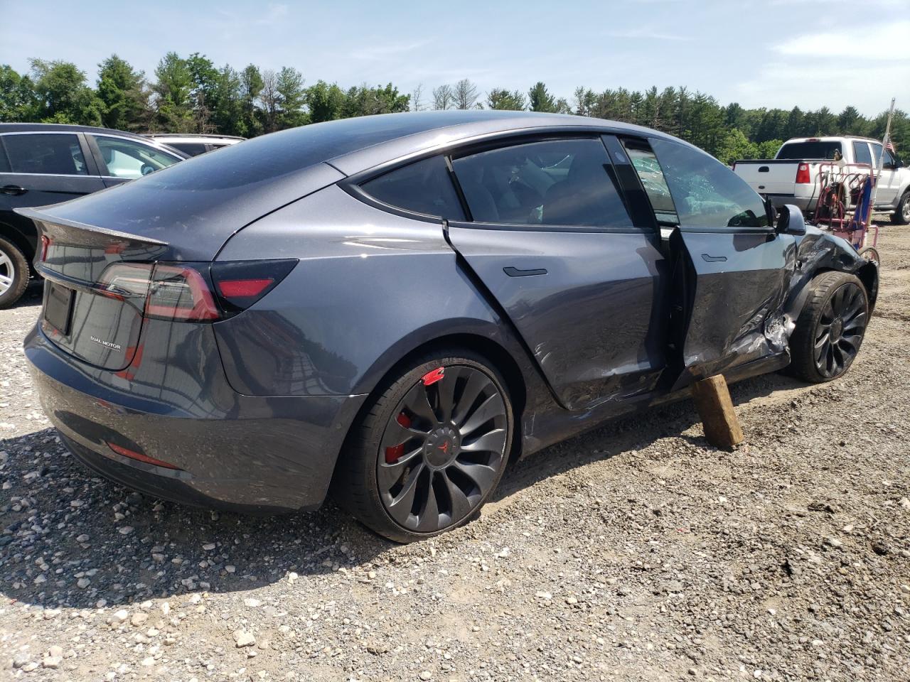 2022 TESLA MODEL 3  VIN:5YJ3E1EC4NF295801