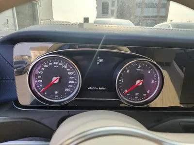 2018 Mercedes-Benz E 220 VIN: