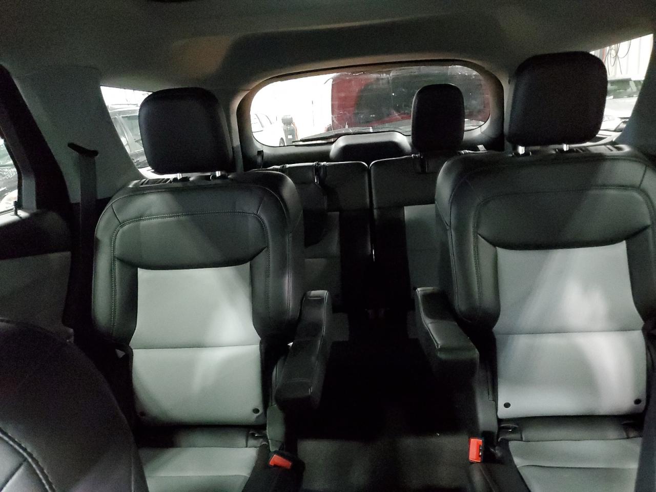 2022 FORD EXPLORER XLT VIN:1FMSK8DH7NGB42518