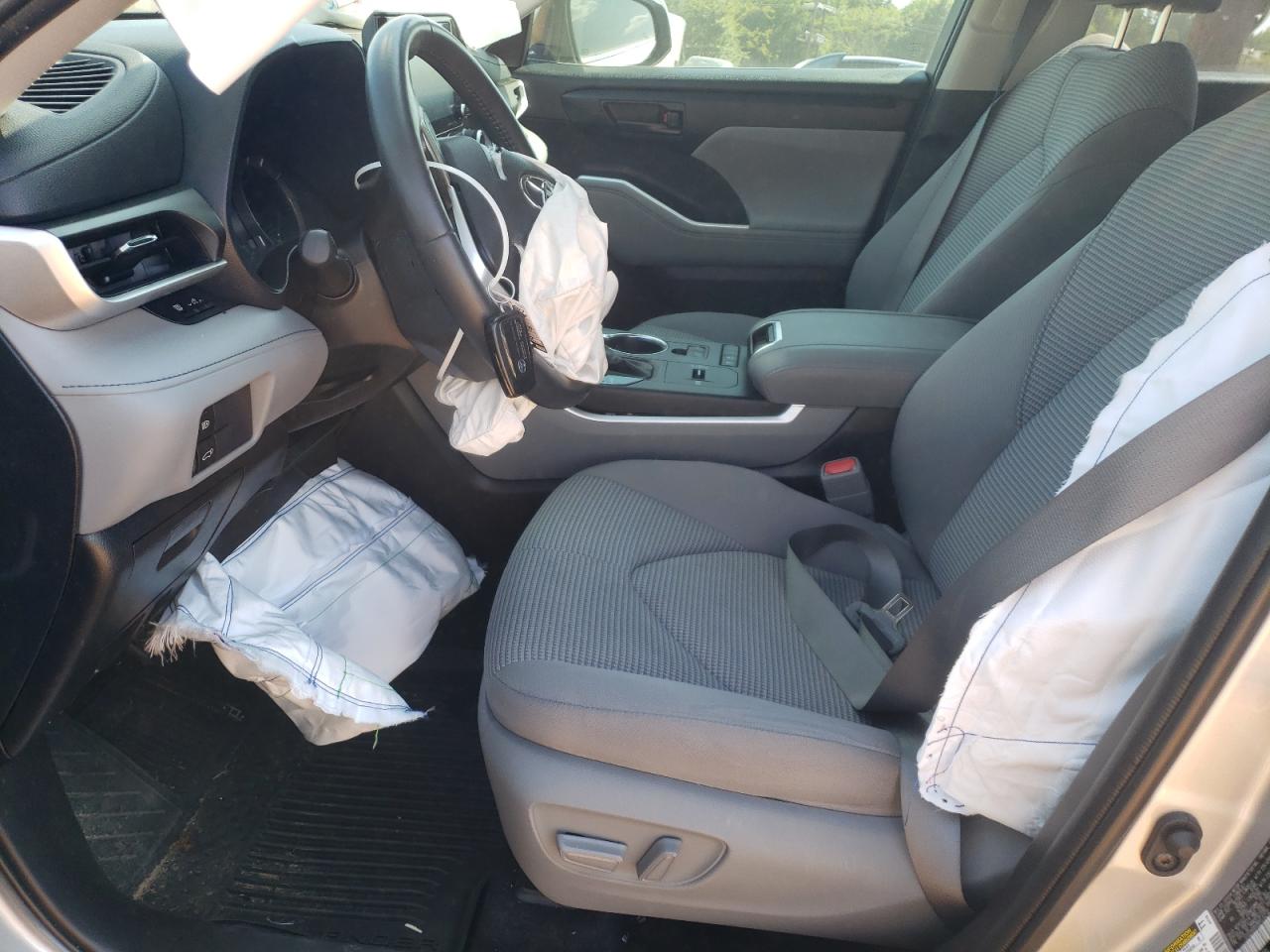 2022 TOYOTA HIGHLANDER HYBRID LE VIN:5TDZARAH0NS512732