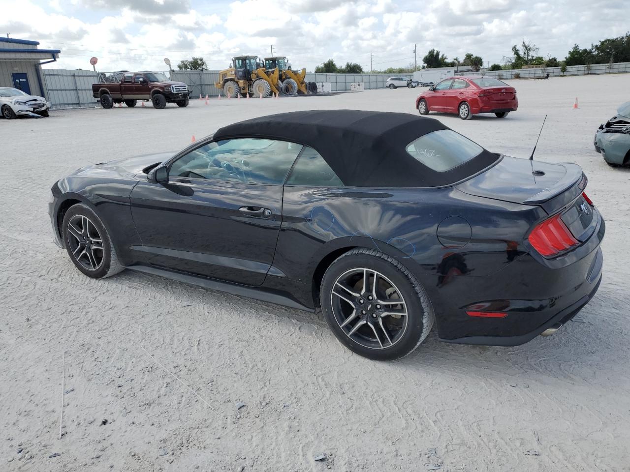 2022 FORD MUSTANG  VIN:1FATP8UH4N5105034