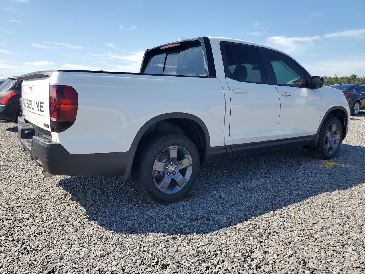 2024 HONDA RIDGELINE TRAIL SPORT VIN:5FPYK3F63RB005077