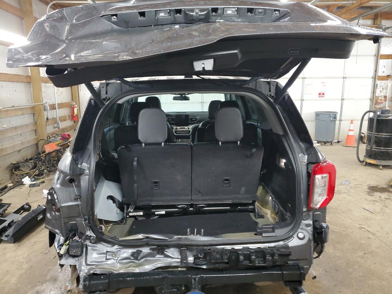 2022 FORD EXPLORER XLT VIN:1FMSK8DH1NGB43468