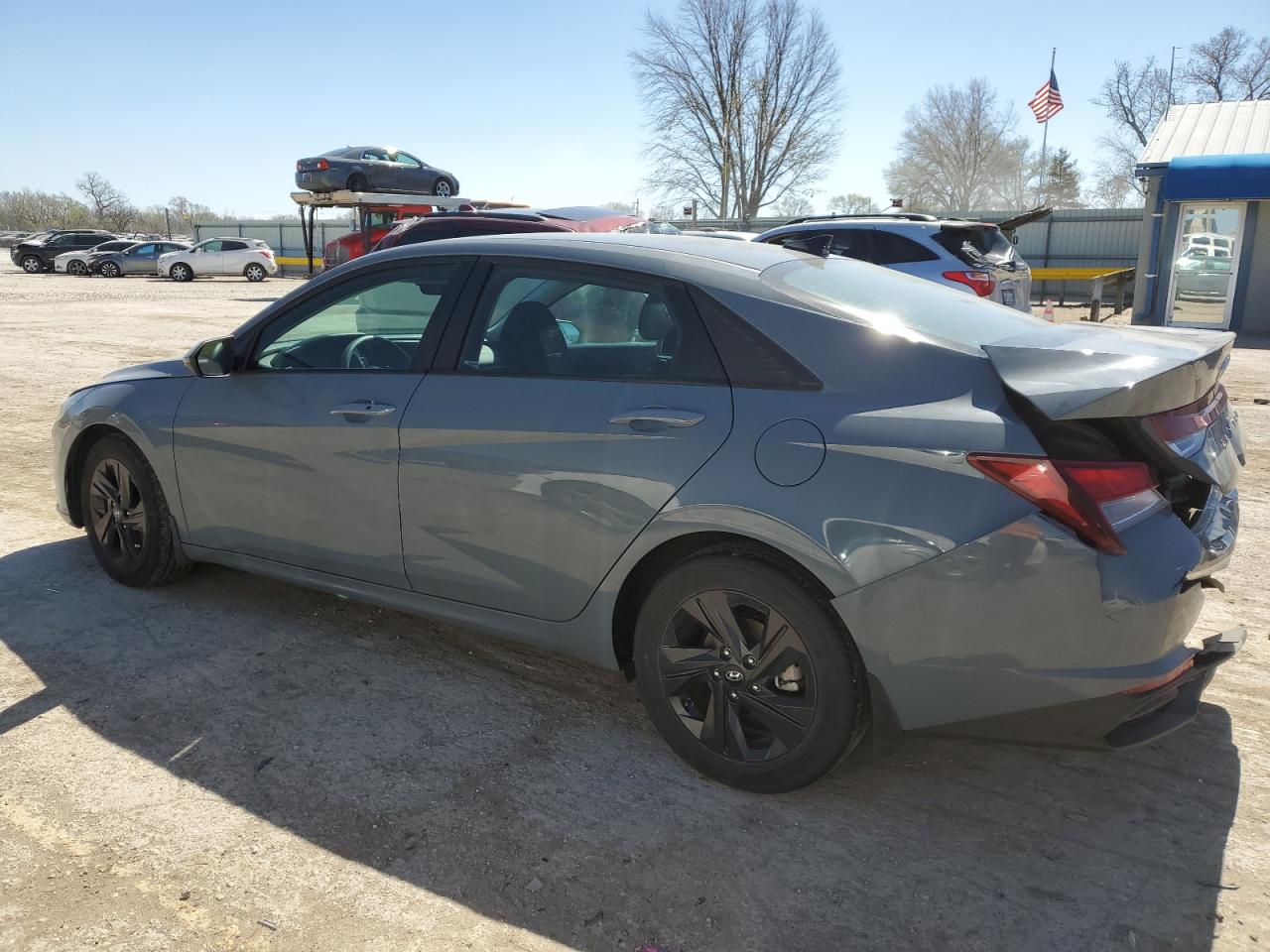 2022 HYUNDAI ELANTRA SEL VIN:KMHLM4AG1NU352875