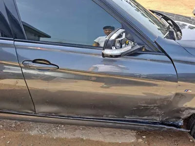 2018 BMW 330 000KMWBA8B9104JA5 VIN:000KMWBA8B9104JA5