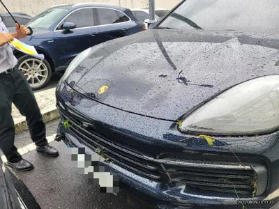 2021 Porsche Cayenne VIN: