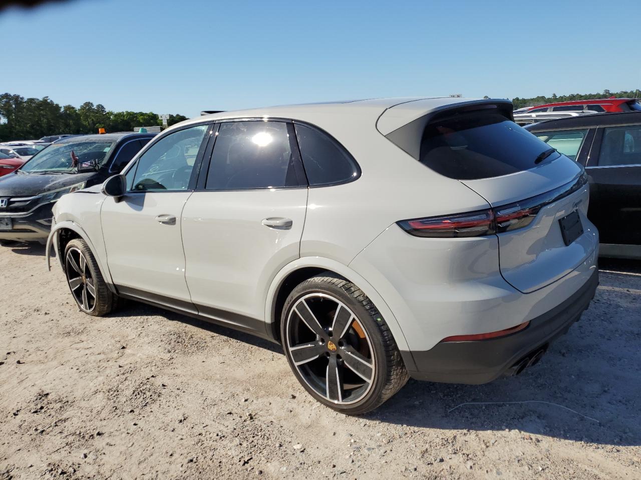 2022 PORSCHE CAYENNE  VIN:WP1AA2AY8NDA05849