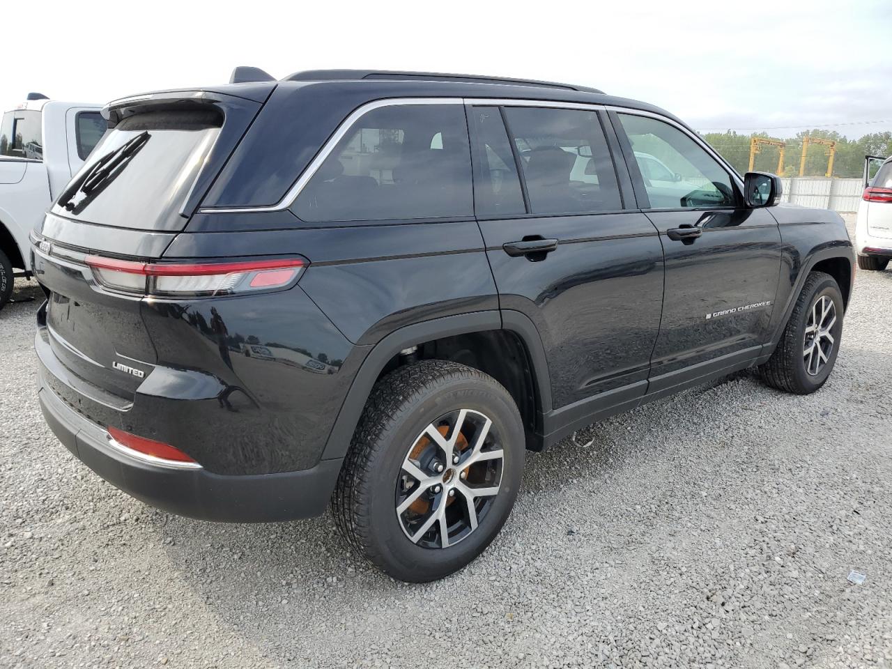 2024 JEEP GRAND CHEROKEE LIMITED VIN:1C4RJHBG9RC215238