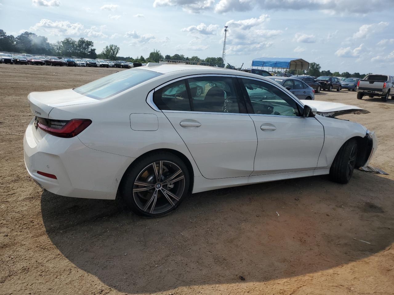 2024 BMW 330I  VIN:3MW69FF09R8E12461