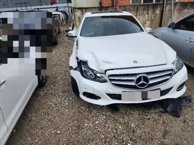 2015 Mercedes-Benz E 220 VIN: