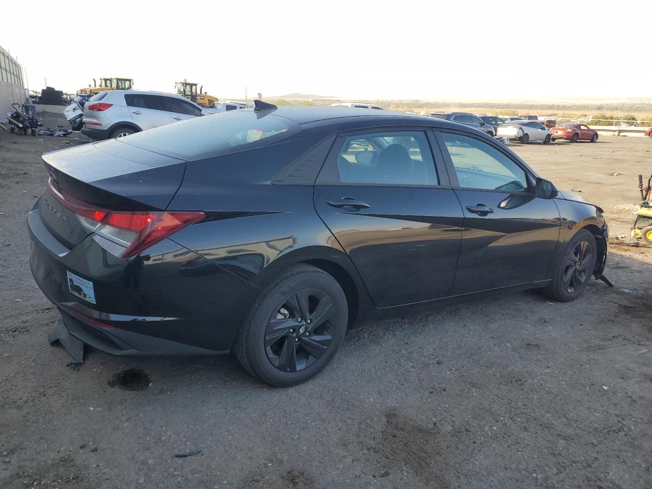 2023 HYUNDAI ELANTRA SEL VIN:5NPLM4AG7PH093939