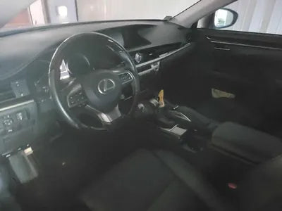 2018 Lexus ES 300 VIN: