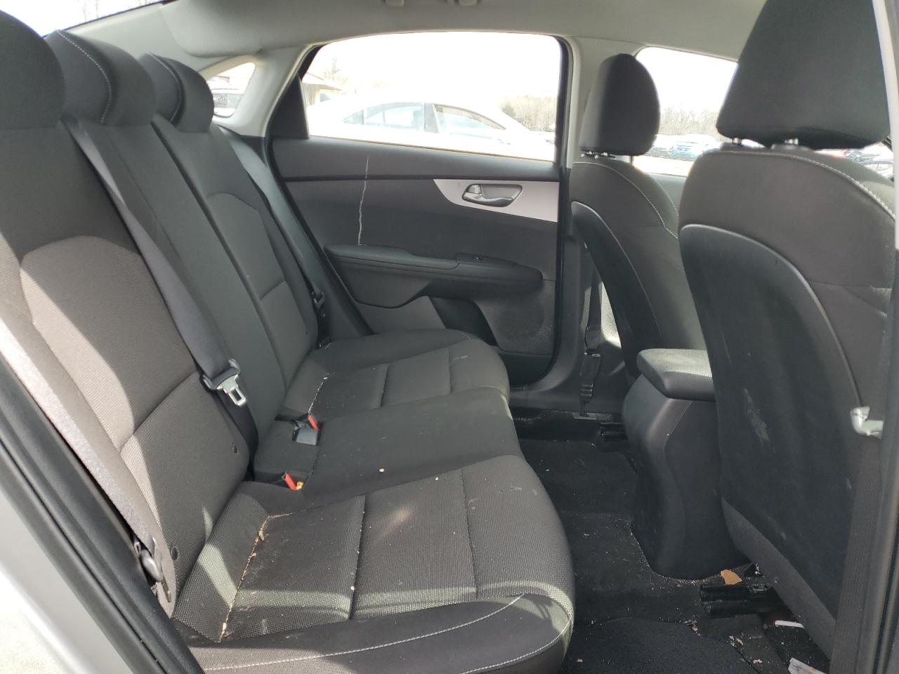 2023 KIA FORTE LX VIN:3KPF24AD6PE587254