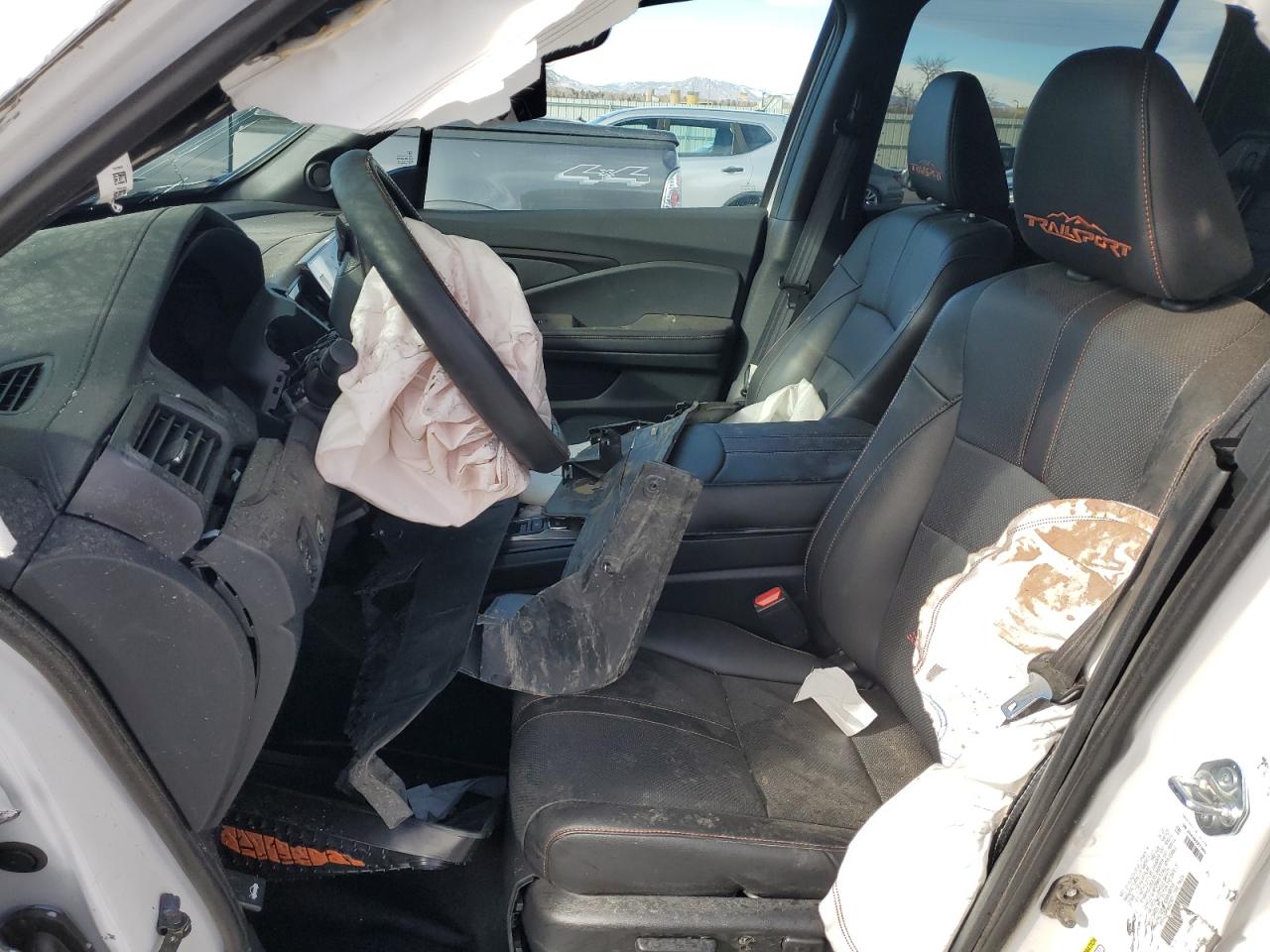 2024 HONDA RIDGELINE TRAIL SPORT VIN:5FPYK3F63RB023921