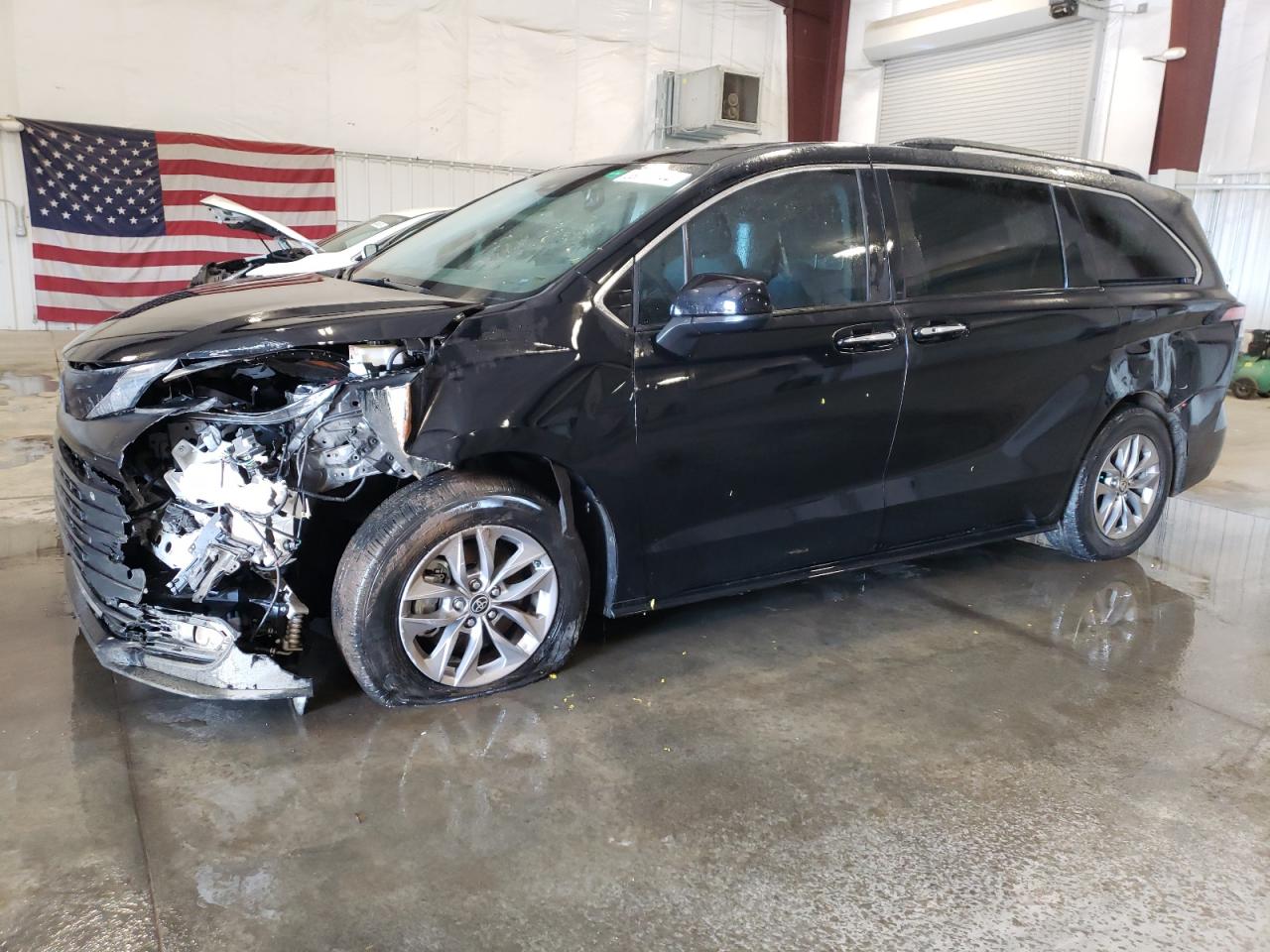 2022 TOYOTA SIENNA XLE VIN:KNAFU4A28A5809348