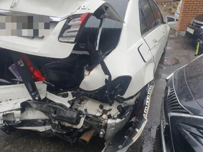 2014 Mercedes-Benz E 220 VIN: